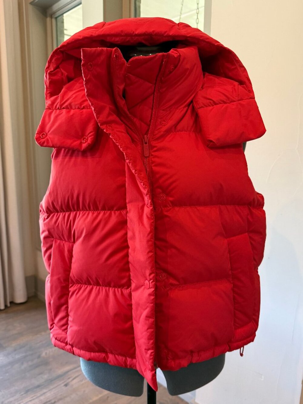 Lululemon Wunder Puff Cropped Vest Grenadine Red